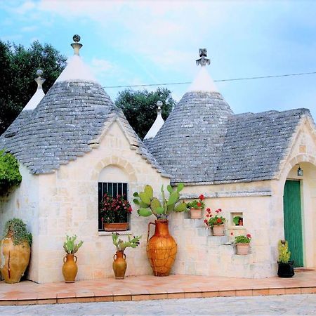 Bed and Breakfast Trullo Al Monte Чельє-Мессапіка Екстер'єр фото