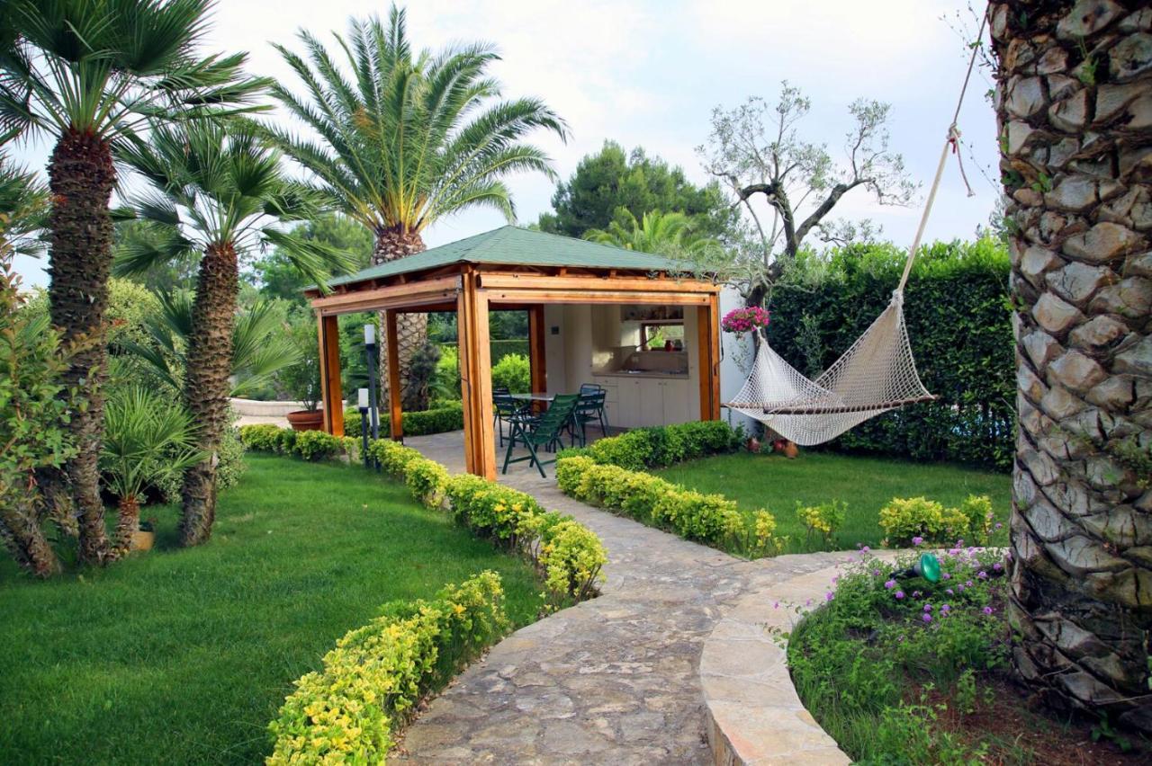 Bed and Breakfast Trullo Al Monte Чельє-Мессапіка Екстер'єр фото
