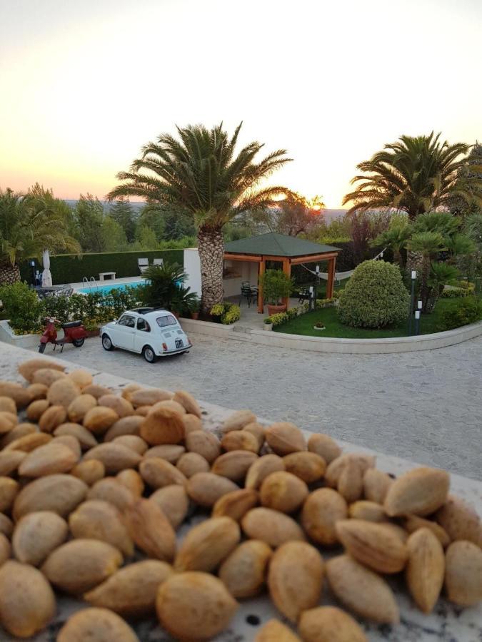 Bed and Breakfast Trullo Al Monte Чельє-Мессапіка Екстер'єр фото